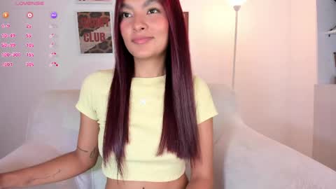  independet model online show from 04.16.26