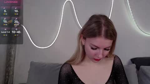 Snapshot of barbie_emi chatting on 02.07.25 barbie_emi online show from 02.07.25
