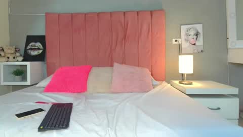 Barbie lorens online show from 07.12.26