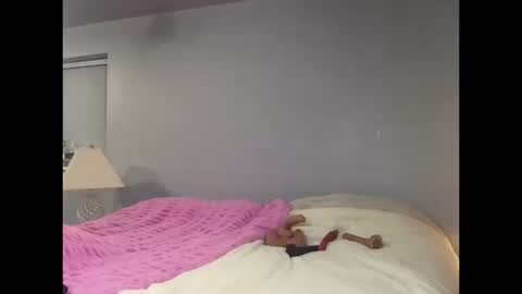 Snapshot of barbiedollkiley chatting on 10.20.25 Barbiedoll Kiley online show from 10.20.25