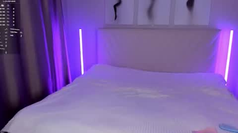 Snapshot of barbielina_ chatting on 10.10.25 Emma online show from 10.10.25