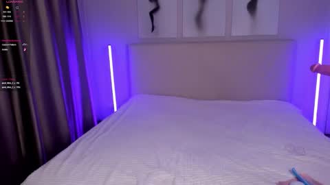 Snapshot of barbielina_ chatting on 11.02.25 Emma online show from 11.02.25