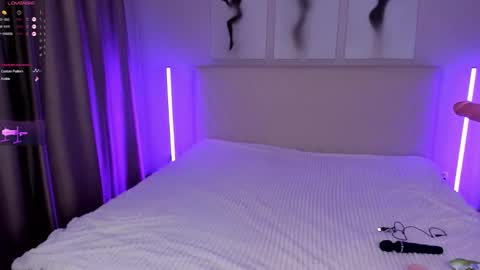 Snapshot of barbielina_ chatting on 11.06.25 Emma online show from 11.06.25