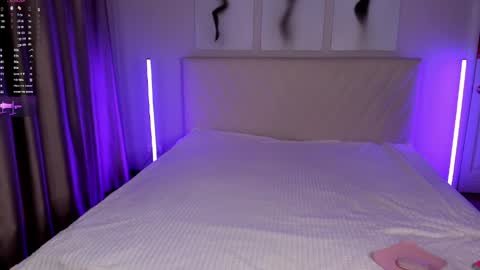  Emma online show from 03.31.26