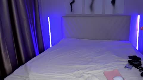Snapshot of barbielina_ chatting on 07.19.26 Emma online show from 07.19.26