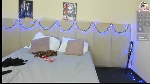 Snapshot of barbiemuscle1 chatting on 12.19.24 Barbie online show from 12.19.24