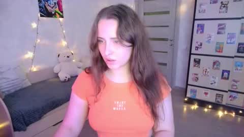 Snapshot of barbiepie chatting on 11.12.25 barbiepie online show from 11.12.25