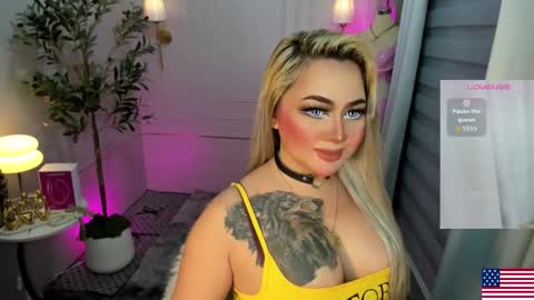 Miss Alexa Fields  online show from 10.20.25