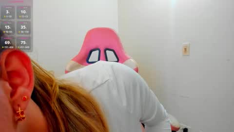 Snapshot of barby_cute chatting on 10.20.25 Barby Cute only fans online show from 10.20.25