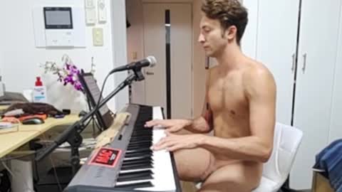 Snapshot of barebritpianist chatting on 10.31.25 BareBritPianist online show from 10.31.25