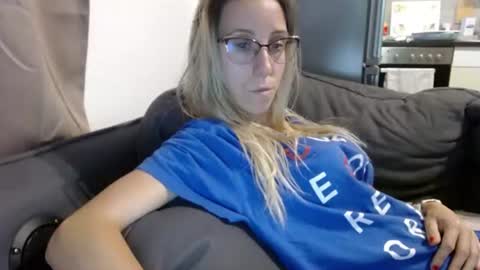 Lena online show from 07.12.26