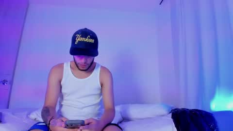 Snapshot of barrymichaels chatting on 09.21.25 Bruce online show from 09.21.25