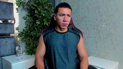 Snapshot of bastian_franco01 chatting on 10.08.25 Bastian Independent Model online show from 10.08.25