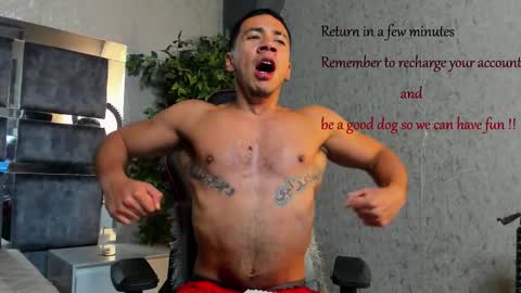 Snapshot of bastian_franco01 chatting on 10.25.25 Bastian Independent Model online show from 10.25.25