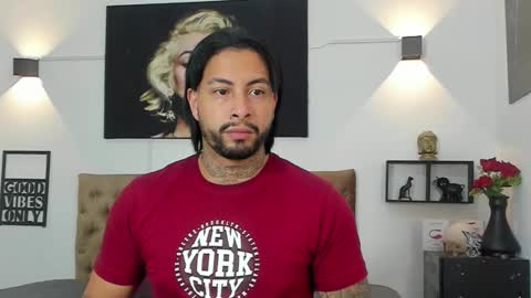 Snapshot of bastian_jones1 chatting on 09.29.25 bastian_jones1 online show from 09.29.25