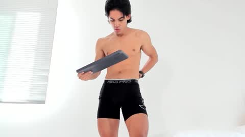 Snapshot of bastianmaalouf chatting on 10.07.25 Bastian Maalouf online show from 10.07.25