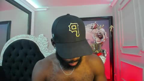 Snapshot of bastianrivas chatting on 09.19.25 Bastian. online show from 09.19.25