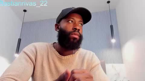 Snapshot of bastianrivas chatting on 10.23.25 Bastian. online show from 10.23.25