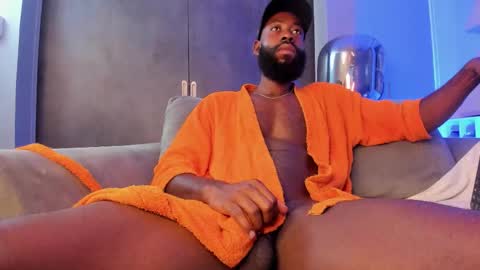 Snapshot of bastianrivas chatting on 11.02.25 Bastian. online show from 11.02.25