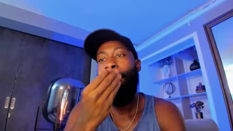 Snapshot of bastianrivas chatting on 11.06.25 Bastian. online show from 11.06.25