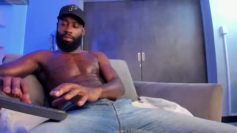 Bastian. online show from 11.10.25