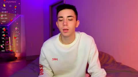 Snapshot of batarol0 chatting on 09.28.25 mett online show from 09.28.25