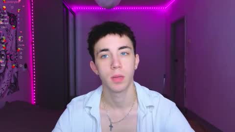 Snapshot of batarol0 chatting on 10.25.25 mett online show from 10.25.25