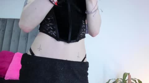    online show from 01.22.25