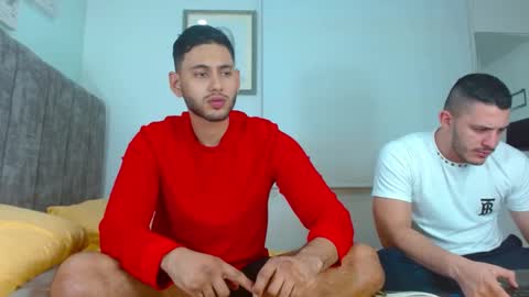 Snapshot of batmayrobin6 chatting on 02.25.25 batmayrobin6 online show from 02.25.25