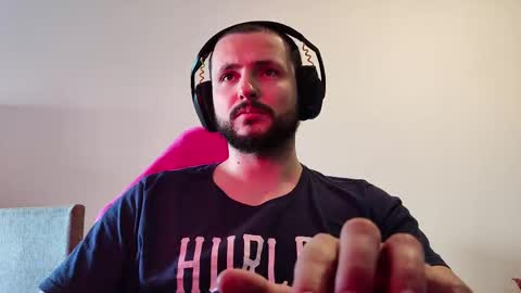 Snapshot of baxxline chatting on 09.26.25 Baxxline online show from 09.26.25