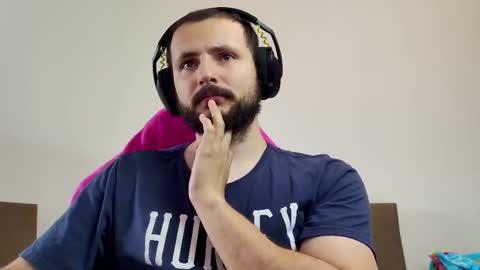 Snapshot of baxxline chatting on 10.29.25 Baxxline online show from 10.29.25