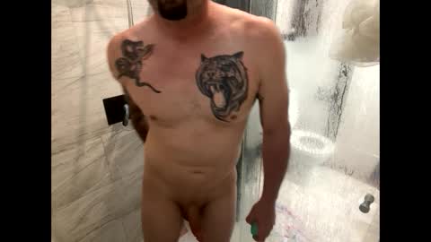 Snapshot of baysbigd chatting on 09.12.25 Bays big D online show from 09.12.25