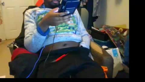 rocker n queen online show from 01.21.25