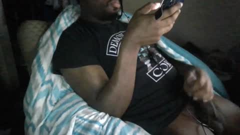 rocker n queen online show from 02.16.25