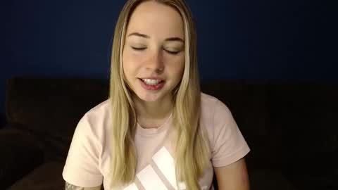 Snapshot of bbgirlnextdoor chatting on 03.02.26 bbgirlnextdoor online show from 03.02.26