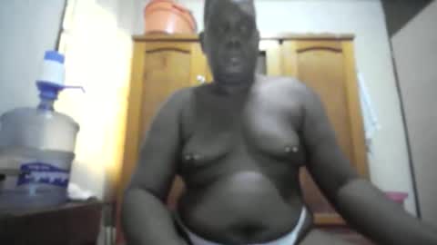 Snapshot of bbmtransgender chatting on 06.07.26 bbmtransgender online show from 06.07.26