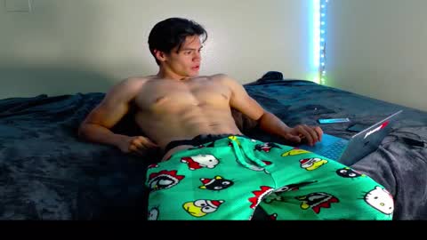 unknown online show from 12.05.25