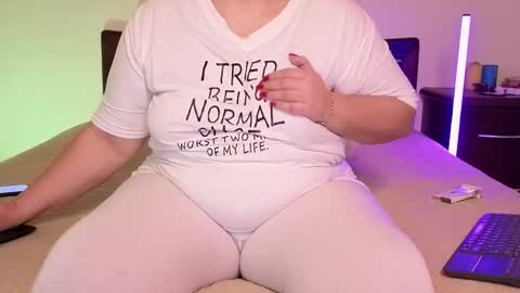 Snapshot of bbw_goddes chatting on 11.03.25 Love online show from 11.03.25