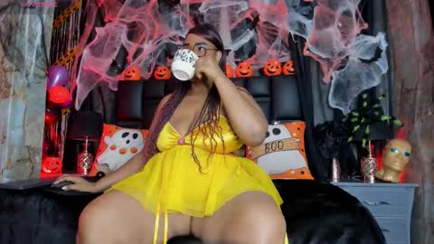 Bbwlatina01 online show from 10.29.25