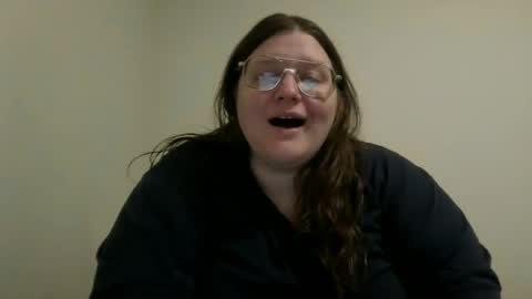 Snapshot of bbwlittlebear chatting on 06.20.26 bbwlittlebear online show from 06.20.26