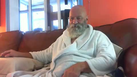 Snapshot of bbwlvr16 chatting on 11.19.25 bbwlvr16 online show from 11.19.25