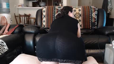 Snapshot of bbwmilfforcamfun chatting on 01.15.25 Julie online show from 01.15.25