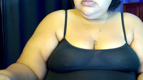 Snapshot of bbwroyalttty chatting on 06.15.26 The girl next door online show from 06.15.26