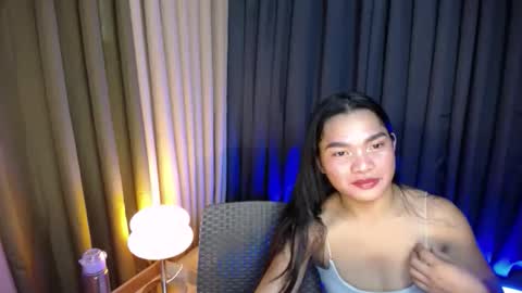 Snapshot of bbymolly69 chatting on 10.11.25 molly online show from 10.11.25