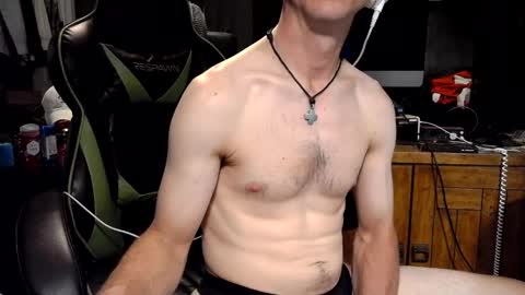 bchillin28 online show from 04.23.26