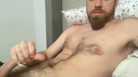 Snapshot of bd_energy_drink chatting on 12.11.24 bd_energy_drink online show from 12.11.24