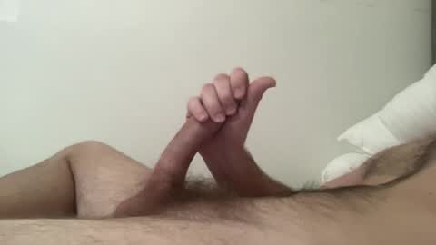 Snapshot of bd_energy_drink chatting on 10.21.25 bd_energy_drink online show from 10.21.25