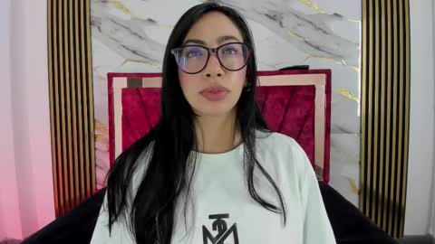 daniela villamizar online show from 10.20.25