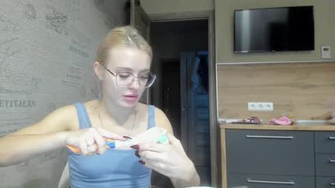 Summer BABY online show from 12.31.24