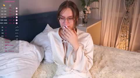 Emma online show from 09.10.25